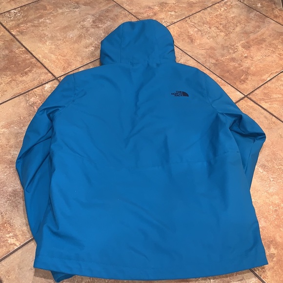 Men’s North Face Snow Coat Size Medium - Picture 5 of 11